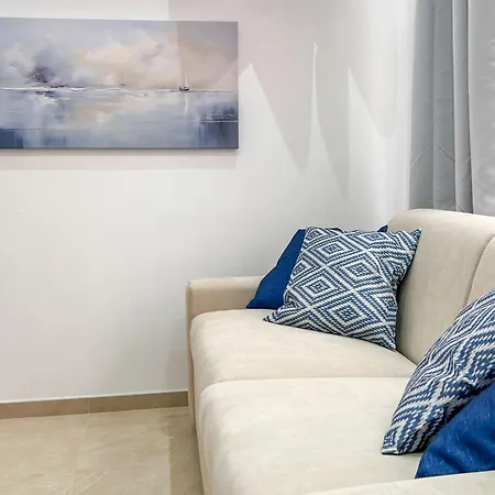 Serenas Capri